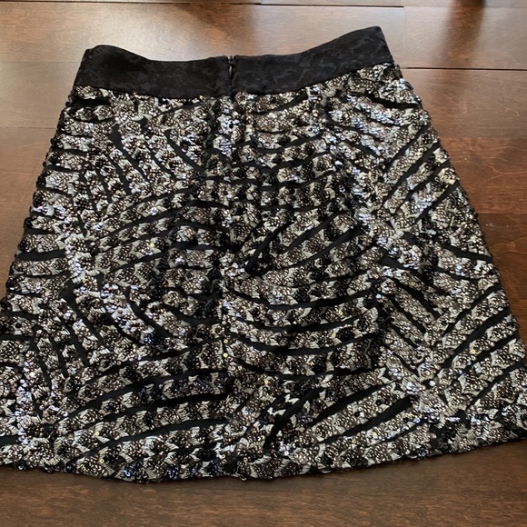 Zara xs mini skirt - Picture 2 of 2